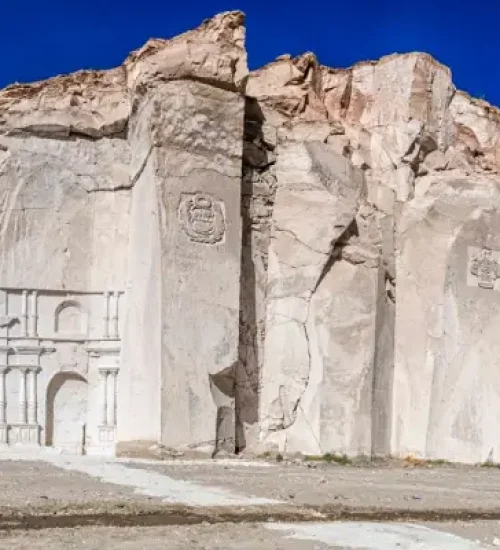 Canteras-de-Anashuayco-Arequipa