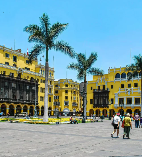 PLAZA DE LIMA
