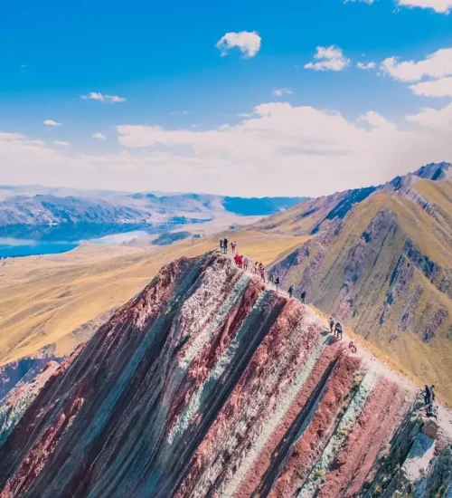 montana-pallay-punchu-cusco